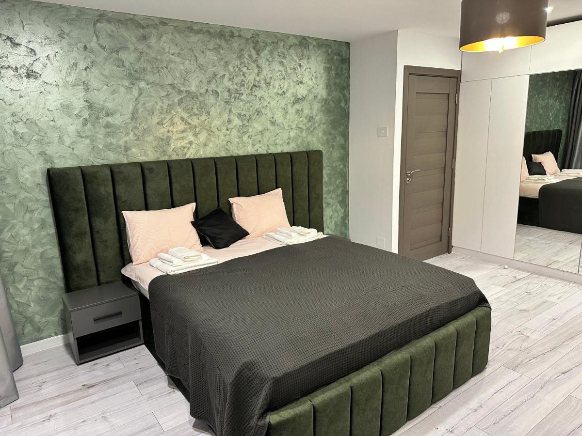 Timpuri Noi Studio Apartman Bukarest Kültér fotó