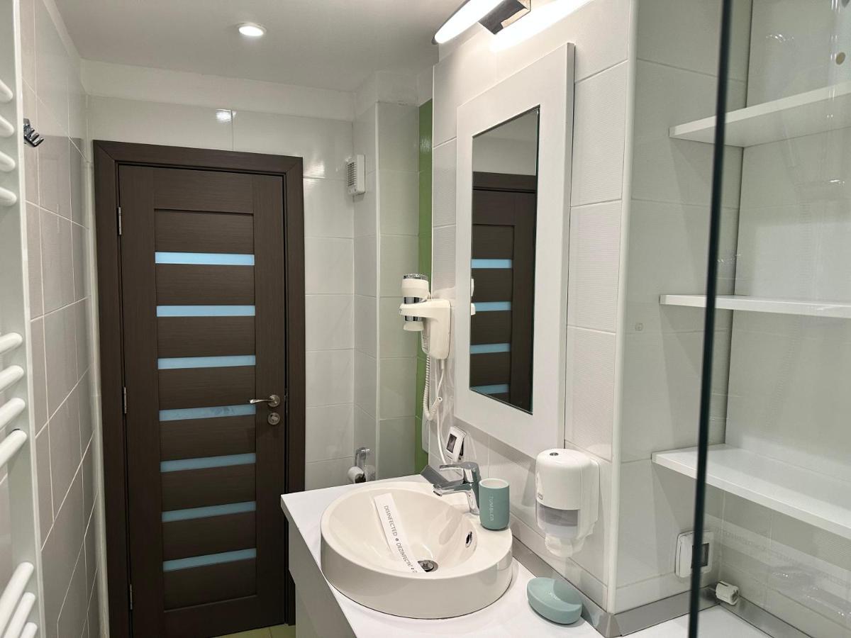 Timpuri Noi Studio Apartman Bukarest Kültér fotó